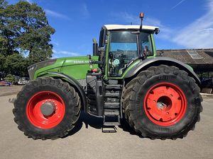 Tracteur agricole d'occasion Fendt 1050 Vario 500 CV automatique 4x4 à transmission par engrenages avec pompe - Product Image 6