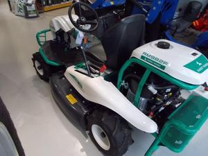 Orec Rabbit RM 982F Self-Propelled Diesel-Powered 2-Stroke Industrial Ride-On Brush Mower 2025 Model <b>Grass</b> Box for DIY Lawn Care - Product Image 5