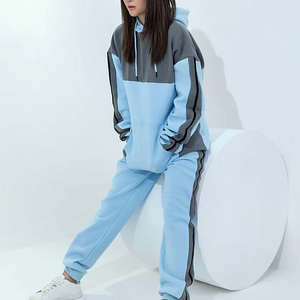 Nouveaux survêtements pour femmes imprimés en relief, coupe ample, sweat-shirt à capuche, pantalon de jogging, impression sublimée de haute qualité, approvisionnement OEM - Product Image 3