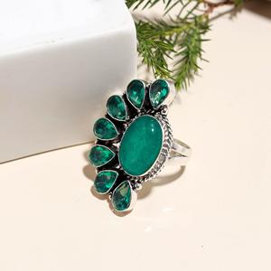 แหวนเงินแท้ 925 ประดับพลอยสีเขียวหยกและอะพาไทต์ ดีไซน์ทันสมัยสำหรับผู้หญิงคริสเตียน เหมาะสำหรับงานแต่งงานและงานหมั้น - Product Image 4