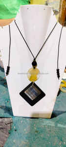 El mejor collar de marfil de imitación, colgante de cuerno, Gargantilla fresca para mujer, joyería Retro, collar de hueso de Yak Tribal primitivo de África, amuleto - Product Image 4