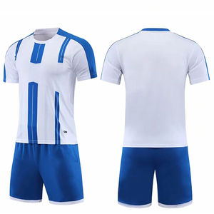 Ensemble Maillot et Short de Football Personnalisé pour Homme – Haute Qualité, Léger, Technologie de Sublimation, Maille Respirante – Idéal Entraînement Été/Hiver - Product Image 3