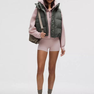 Moda mujer Puffer chaleco Chaqueta ligera elegante cálido sin mangas prendas de vestir exteriores cómodo suministro al por mayor precio barato OEM - Product Image 1