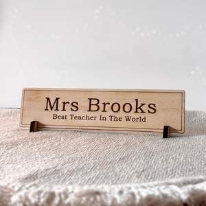 Plaque de nom de bureau en bois faite à la main |   Plaque de nom de bureau haut de gamme |   Prix d'usine en gros - Product Image 2