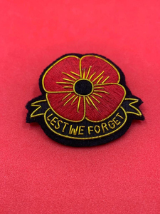 Badges brodés faits à la main, sur mesure, en fil de bullion, patchs en tissu sergé, vente en gros pour uniformes, badges brodés à la main avec des fleurs - Product Image 6