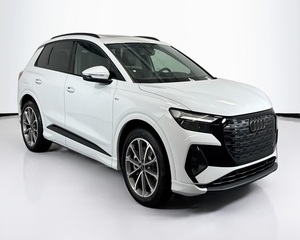 Audi Q4 Sportback E-TRON AWD Crew Cab Pickup Usado 2023 - Product Image 3