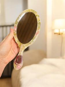 Espejo de Mano de Resina con Acabado Liso y Brillante, Perfecto para Uso Diario, Maquillaje o Fines Decorativos, Agrega un Toque Elegante - Product Image 5