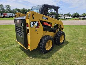 Pompe de boîte de vitesses pour chargeuse sur chenilles 226D3 (2022) – Haute efficacité, excellent état, incluse - Product Image 5