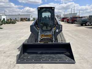 Chargeuse compacte de charge nominale de machine de voie de John Deerre 333G à extrémité avant à haut rendement - Product Image 2