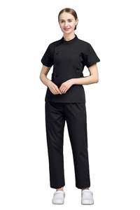 Conjunto de Uniforme Médico Moderno para Mujer con Top de Cuello en V y Pantalones Jogger con Logotipo Personalizado y Personalización Ligero y Duradero - Product Image 6