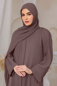 Vêtements décontractés islamiques Abaya pour dames de couleur unie personnalisée nouveau design à vendre Abaya à manches longues pour femmes nouvelle Abaya Service OEM - Product Image 3