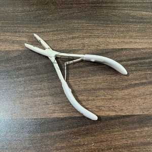 Single Hol Nude Beige Pliers With Matching Foam <b>Grip</b> For Comfortable Hold <b>Hair</b> Extension Pliers Stainless Steel OEM - Product Image 6