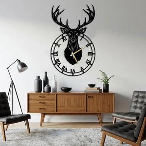 Elegante Reloj de pared de metal de Reno negro El diseño contemporáneo agrega un toque sofisticado y único a cualquier habitación u espacio de oficina - Product Image 1