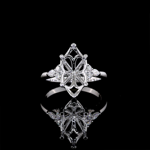 Anillo de Plata de Ley 925 con Diamante Cultivado en Laboratorio de 0.30 Quilates, Diseño Único de Forma Mixta, Joyería de Lujo, Suministro al por Mayor - Product Image 3