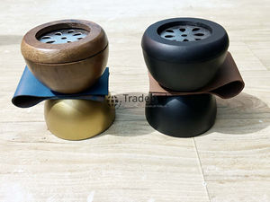 Quemador de Incienso Decorativo de Madera Elegante, Mubkhar de Alta Calidad para Espacios Aromáticos, Meditación y Conjuntos de Regalo, Tradebyd - Product Image 6