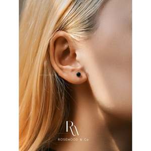 Orecchini a Cerchio in Argento Sterling con Onice Nero a Goccia, Gioielli Trendy con Gemma Nera, Regalo per Lei - Product Image 4