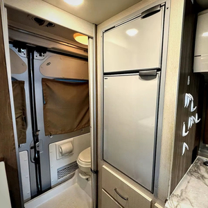 SUPPLIER OF Used 2022 T h o r Motor <b>Coach</b> Tell aro Class B gas motorhome 20K - Product Image 5