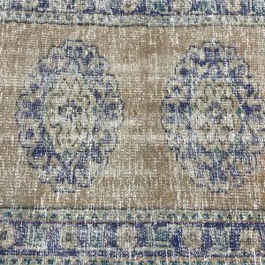 Alfombra Turca Vintage Pequeña de 2.6x5.2 pies, Alfombra de Lana Azul - Product Image 5