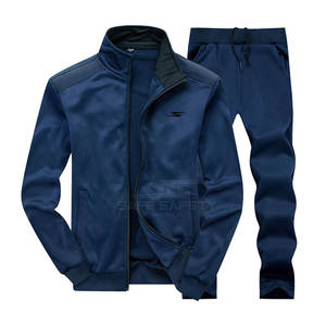 Quantité minimale de commande bas Survêtement d'entraînement de haute qualité pour hommes Survêtement uni avec logo personnalisé pour hommes - Product Image 1