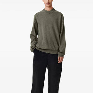 Sweat-shirt en polaire surdimensionné pour femme personnalisé pour l'hiver avec motif imprimé, écologique, respirant, disponible en grandes tailles - Product Image 2