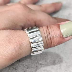 Bague pour homme, bande unie, argent, bague de méditation, bague unisexe pour Noël, anxiété, bague faite à la main, bijoux personnalisés, bague en argent massif 925 - Product Image 2