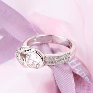 แหวนเงินสเตอร์ลิง Jeulia ทรงกลม ดีไซน์คลาสสิกสำหรับงานแต่งงาน - Product Image 5