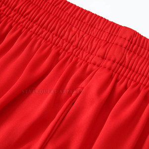 Derniers modèles de maillots de football, qualité supérieure, couleur unie, 100% polyester, respirant, séchage rapide, personnalisable, pour hommes adultes - Product Image 6