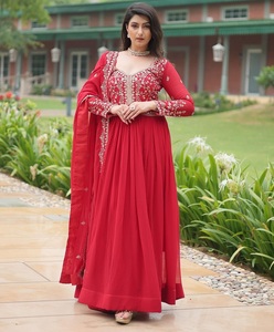 Robes Anarkali pour femmes, dernières tendances, design fantaisie, matière effet fleuri, sequins épais, broderies multi-fils et Zari. - Product Image 1