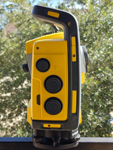 Estación total robótica Trimble RTS773 Vision DR HP 3"/2" para topografía, BIM y construcción | Sistema de Topografía Accuracy DR Plus EDM IP65 - Product Image 3