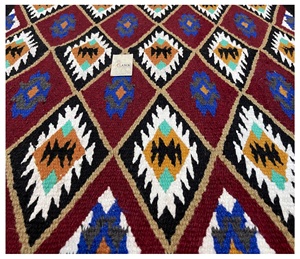 Manta de Silla de Montar para Caballo de Lana de Primera Calidad con Diseño Personalizado, Productos Ecuestres a un Precio Accesible - Product Image 4