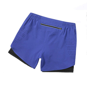 Pantalones cortos deportivos de secado rápido de verano de talla grande para hombre, pantalones de maratón de entrenamiento de tres puntos, estilo informal con patrón sólido informal - Product Image 2