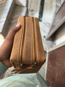 Bolsas de cuero con cremallera de aspecto antiguo hechas a medida, ideales para tiendas de suministros de viaje y adecuadas para promociones de ágata - Product Image 5