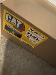C A T 585-0891 CONTROL GP (NUEVO en CAJA) - Product Image 2