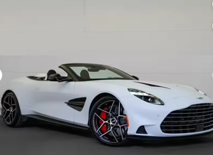 พร้อมจัดส่ง รถ SUV หรูหราปี 2021 ระบบขับเคลื่อนสี่ล้อ AWD เครื่องยนต์ 4.0L Twin Turbo V8 542 แรงม้า แรงบิด 700 นิวตันเมตร ความเร็วสูงสุด 291 กม./ชม. - Product Image 3