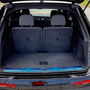 SUV de luxe 7 places 2024 45 TFSI Classe Bleu marine Haute spécification Véhicule automatique à vendre - Product Image 6