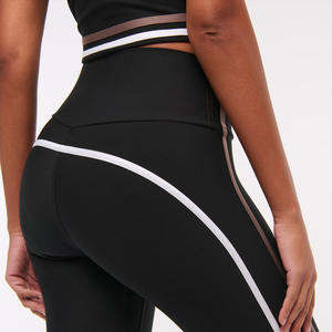 Trajes de gimnasio deportivos de Yoga de alta calidad con logotipo personalizado, conjuntos de entrenamiento ligeros, conjunto de entrenamiento para correr para mujer - Product Image 5