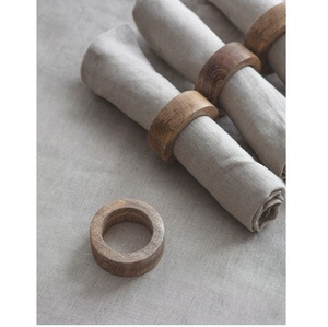 Anneaux de serviette design personnalisé accessoires de table de fête de Noël de mariage de luxe porte-anneau de serviette en bois et en papier - Product Image 3