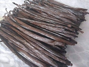 Venta al por Mayor de Vainas de Vainilla Gourmet Premium de Madagascar de 18 cm o más de Largo, Cera de Abejas Negra Oscura de Alta Calidad para Uso Culinario Fino - Product Image 6