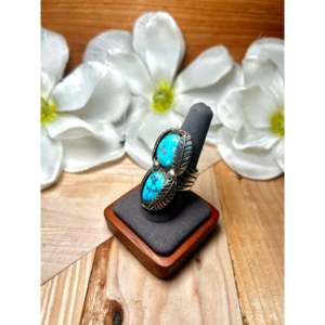 Bague Landon Secatero en turquoise Kingman et platine, délicate, en argent sterling, avec sertissage clos naturel à coupe lisse, taille 9, pour usage quotidien - Product Image 3