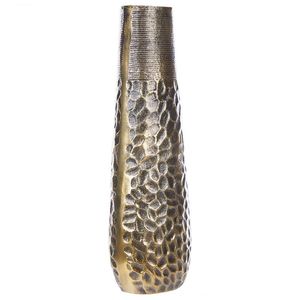 Elegante florero de metal en relieve para mesas de lujo y decoración del hogar con características de diseño atemporales - Product Image 1