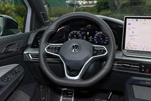 Hatchback Compacto de Gasolina 2025, Transmisión Automática de Alto Rendimiento, Diseño de 5 Puertas y 5 Asientos, Velocidad Máxima de 200 km/h - Product Image 3