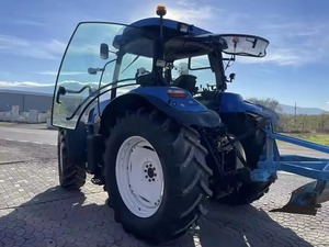 Nouveau tracteur 4wd Hollan avec chargeur TD120 et équipement agricole machines agricoles à vendre - Product Image 5