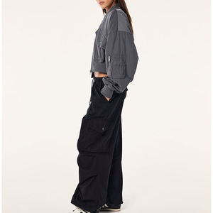 Chaqueta cortavientos de mujer con cintura elástica corta y cremallera a la moda, nueva chaqueta deportiva transpirable de peso pesado con logotipo personalizado - Product Image 3