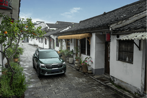 SUV compact 5 portes 5 places SELTOS version mode 2025 avec toit ouvrant panoramique, fonctionnant au gaz/essence, mini SUV - Product Image 2