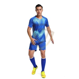 Uniformes de Fútbol Personalizados con Logotipo, 100% Poliéster, Secado Rápido, Transpirables, Cuello en V, para Hombre, Último Diseño, Equipaciones de Fútbol - Product Image 3