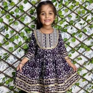 FULPARI nuovi bambini SHRARA TOP SUT ragazze bella e carina Kurta top bella Kurta floreale con shrara Danncer