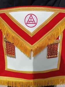 ผ้ากันเปื้อนสีแดง - Product Image 6