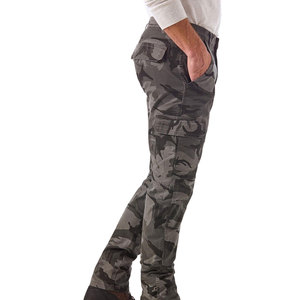 Pantalon cargo en tissu de haute qualité, design utilitaire, logo personnalisé disponible pour le streetwear décontracté - Product Image 3