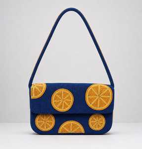 Sac à bandoulière en perles de verre faites à la main avec impression numérique de forme personnalisée, bordure orange, fleurs roses, feuilles vertes - Product Image 1