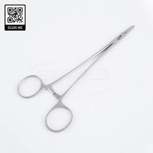 เครื่องมือผ่าตัดทางหู คอ จมูก โลว์เรนซ์ พรีเมียม ขนาด 18 ซม. ทำจากสแตนเลส ใช้ซ้ำได้ พร้อมที่จับเข็มแบบมีฟันเลื่อย คีมแพทย์ - Product Image 1